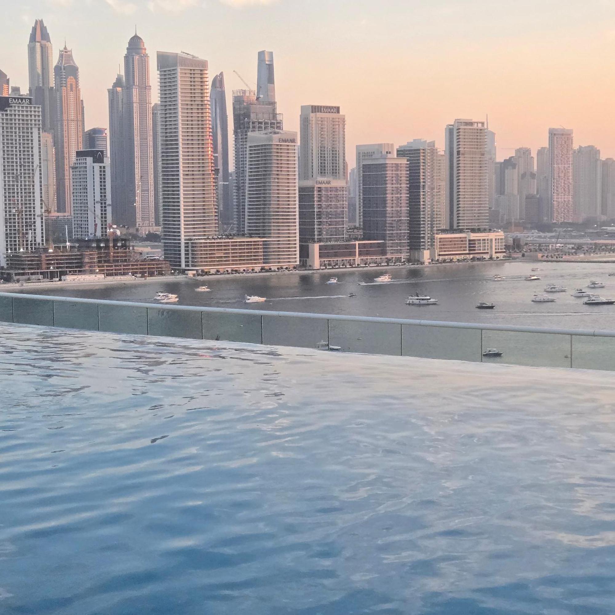 1 Bedroom 65M2, Infinity Pool, West Beach, Noise Insulation Дубай Экстерьер фото