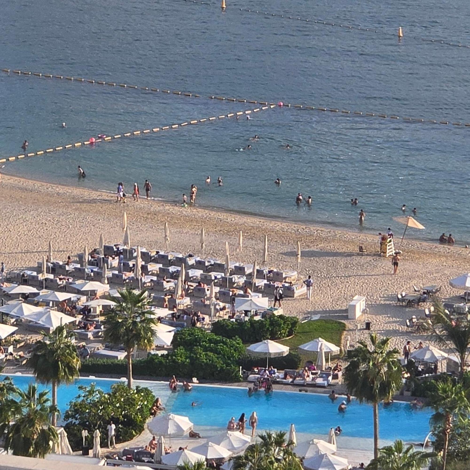 1 Bedroom 65M2, Infinity Pool, West Beach, Noise Insulation Дубай Экстерьер фото